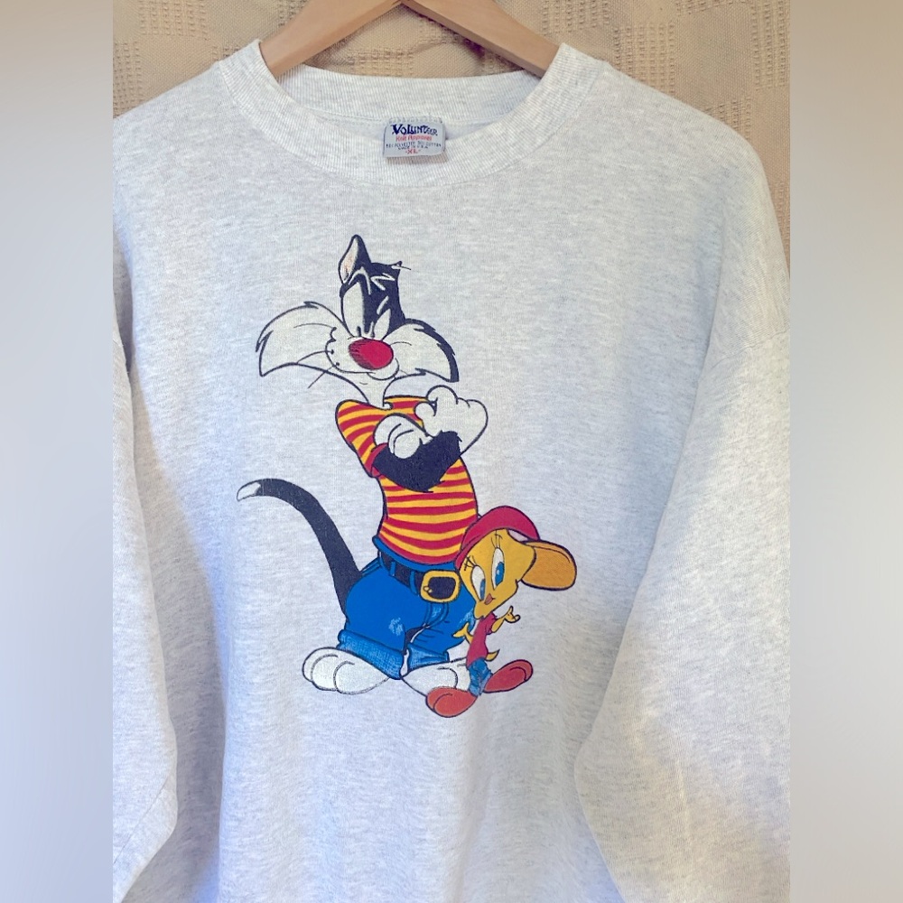 Vintage XL Slyvester and Tweety Bird Sweatshirt